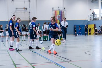 Bild 105 - F Loewinnen Hallen Cup